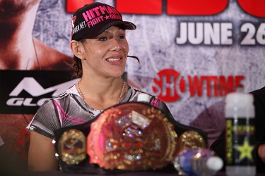 christiane cyborg santos