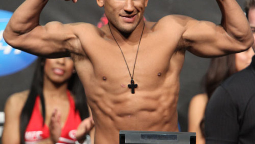 Tyson Griffin срещу Gesias Cavalcante в WSOF 4