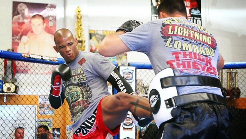 Hector Lombard и Patrick Cote са треньори в TUF: Australia vs Canada