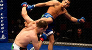 Anthony Pettis ще пречупва Ben Henderson малко по малко