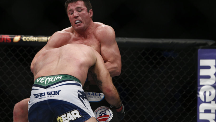 Chael Sonnen срещу Rashad Evans на 16-ти ноември