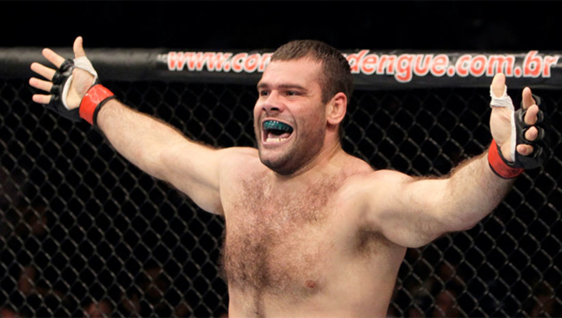 Gabriel Gonzaga срещу Stipe Miocic през януари