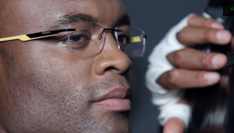 Откъс от филма "Tapped Out" с участието на Anderson Silva