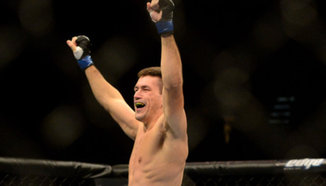 Demian Maia срещу Mike Pierce на 31-ви май