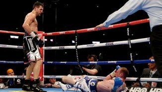Carl Froch нокаутира Groves
