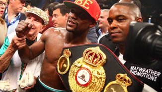 Mayweather излиза срещу Maidana отново