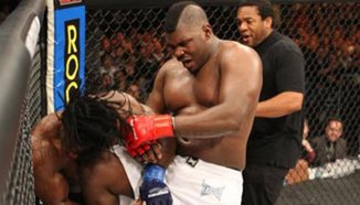 Brett Rogers ще засипе Fedor със сила
