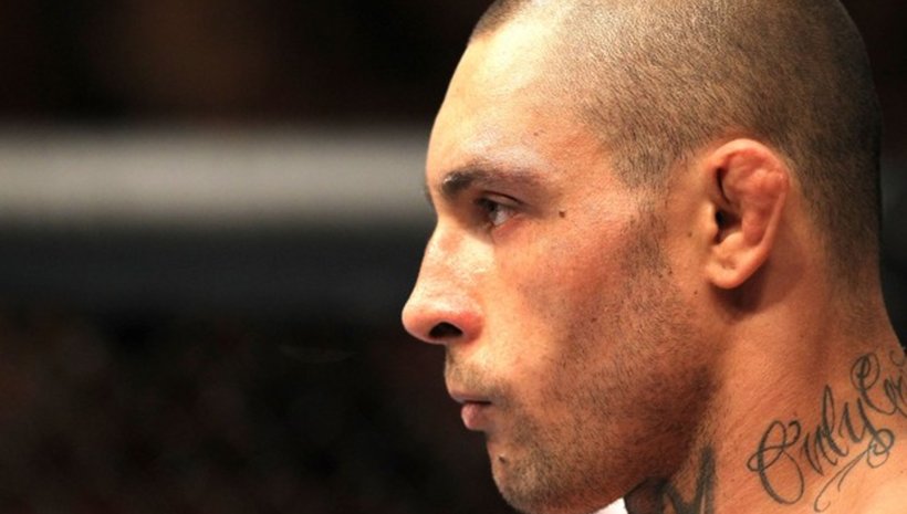 Оневиненият Thiago Silva отново в UFC