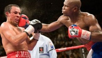 Готвят мач Шейн Мосли срещу Флойд Мейуедър