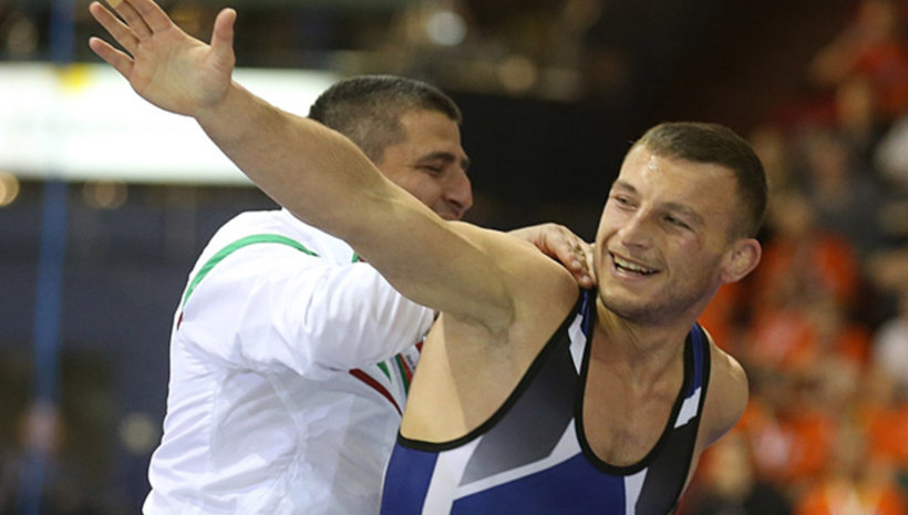 Александър Костадинов е борец № 1 за 2014 г. у нас