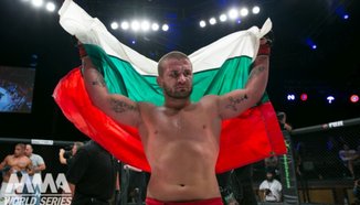 Краси Младенов срещу Brendan Kornberger в WSOF 17 на 17 януари