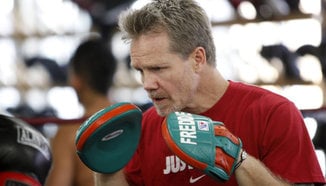 Freddie Roach: Mayweather е много лош човек