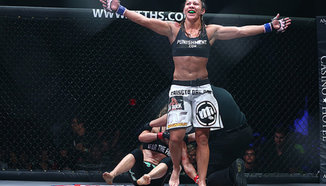 Cyborg: Ще разплача майката на Rousey, когато победя лигавата и дъщеря