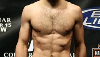 Dustin Hazelett срещу Paul Daley в UFC 108