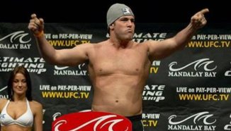 Tim Sylvia срещу Wes Sims на 20-ти март