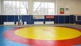 Юношите ни по борба на турнир в Белград