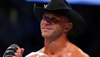 Michael Bisping: Исках Cowboy Cerrone да изгуби, за да не ми бие рекорда