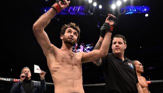 Zabit Magomedsharipov срещу Kyle Bochniak на UFC 223