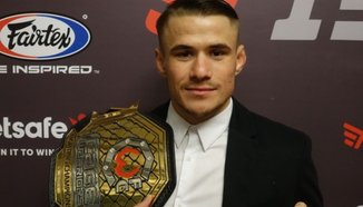 Nathaniel Wood дебютира успешно и събмитна Johnny Eduardo	