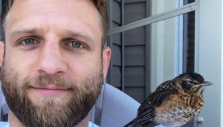Calvin Kattar сподели, защо го наричат 'Говорещият с птици'