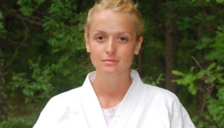 Анелия Асенова е №1 в Европа на киокушин-кан