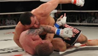 Йордан Радев срещу Paul Daley на 10 септември в Англия