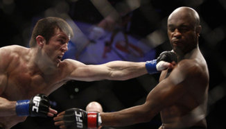 Chael Sonnen: Anderson Silva, имаш 24 часа да приемеш предизвикателството