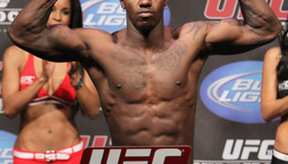 Видео от кантара преди ММА състезанието UFC on FX 1: 'Guillard vs Miller'