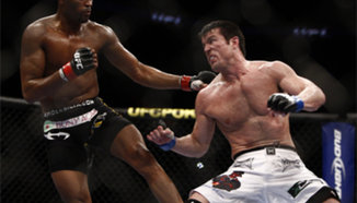 Chael Sonnen все още няма договор за двубой срещу Anderson Silva