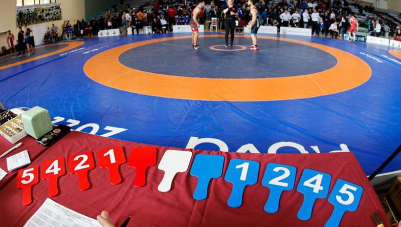 Горна Оряховица посреща шампионата по борба за кадети