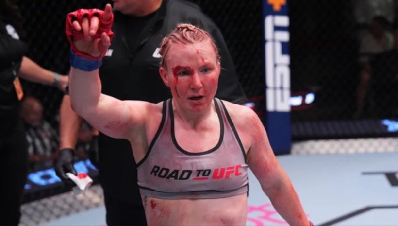 Конър Макгрегър натиска Дана Уайт да подпише договор с негова съотборничка