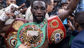 Крауфорд освободи титлата на WBA, Еймантас Станионис възкачи