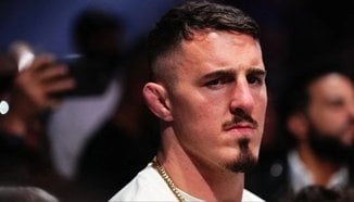 Том Аспинал се закани с голямо завръщане: Скоро ще има големи новини