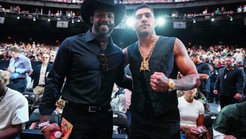 Може ли Перейра да нокаутира Джоунс: Лявото кроше и ритниците му са смъртоносни