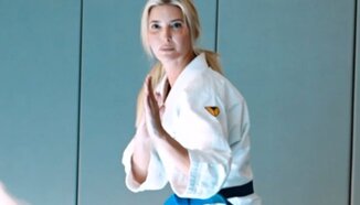 Иванка Тръмп демонстрира умения по бойни изкуства