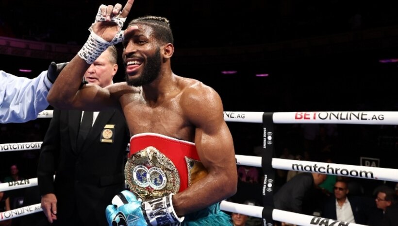 Анди Круз официално е новият претендент №1 на IBF в лека категория