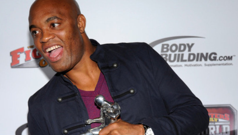 Anderson Silva се шегува по време на снимките на реклама