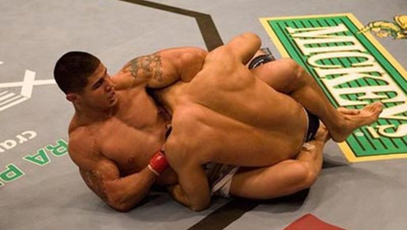 Joe Stevenson загуби първия си двубой извън UFC