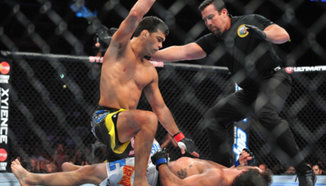 Резултати от UFC on FOX 4: Shogun vs Vera