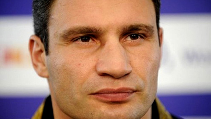 Витали Кличко ще преговаря с Хей