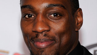 Phil Davis и Vinny Magalhaes започнаха словесна война