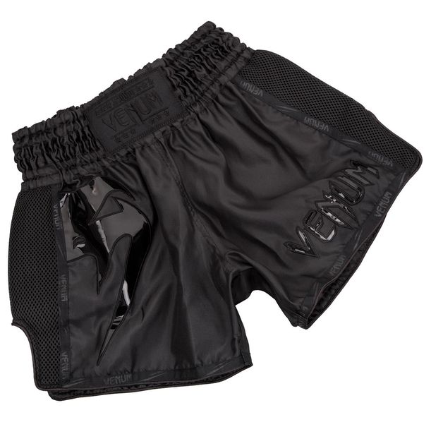 Муай Тай Шорти - Venum Giant Muay Thai Shorts - Black/Black​