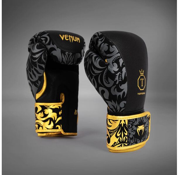 БОКСОВИ РЪКАВИЦИ - Venum x Topuria Unmatched Edition Boxing Gloves - Black/Gold​