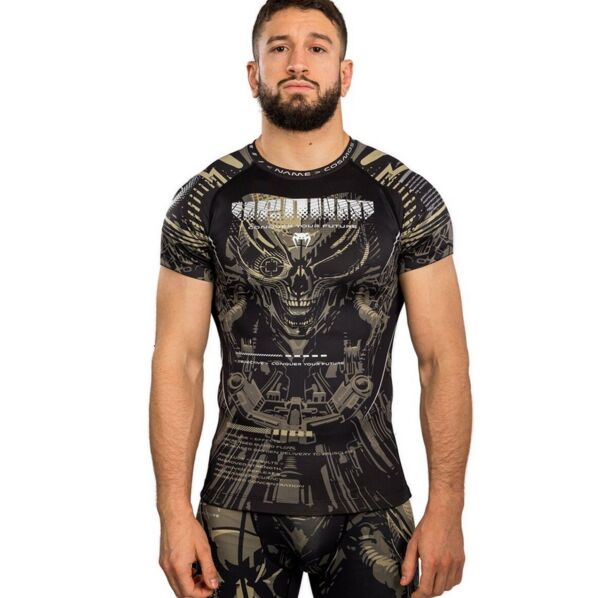 Рашгард -  Venum Invader Short Sleeve Rashguard - Black/Sand​
